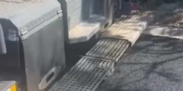 A Megyei út alsó szakaszának aszfaltozása